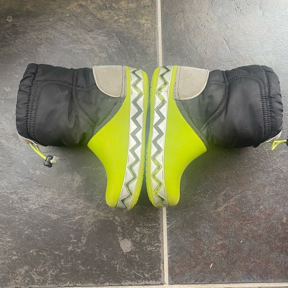 Crocs lights lodge point Robo Saur slip on c11 - Picture 3 of 16